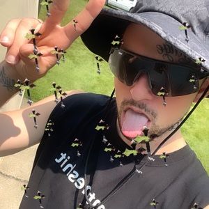 Meet your Posher, Matthew